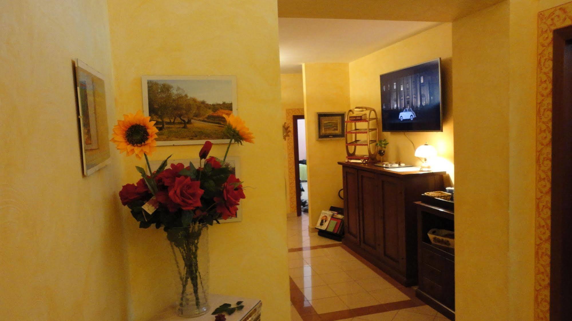 Piazza Salento Bed & Breakfast Лече Екстериор снимка