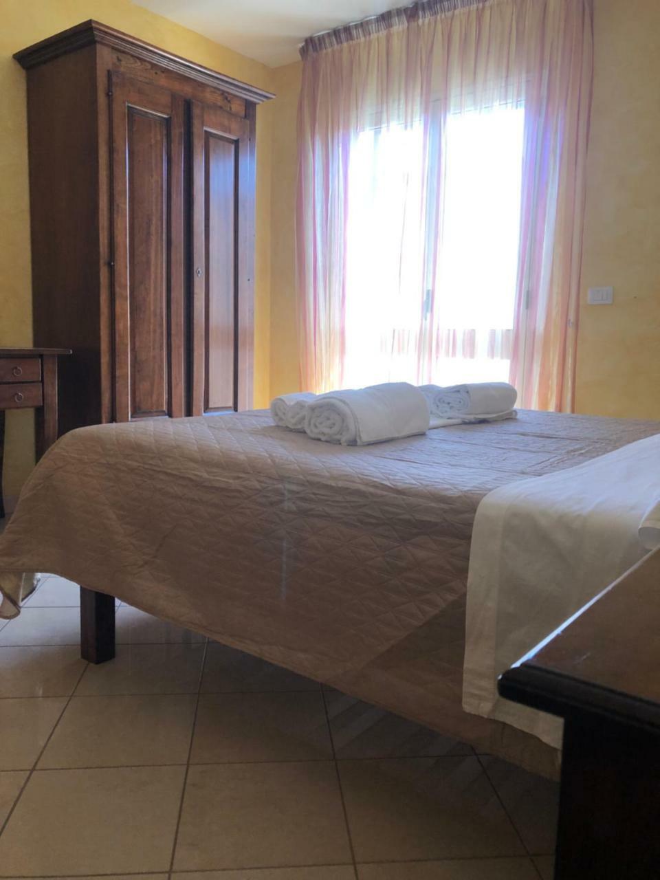 Piazza Salento Bed & Breakfast Лече Екстериор снимка